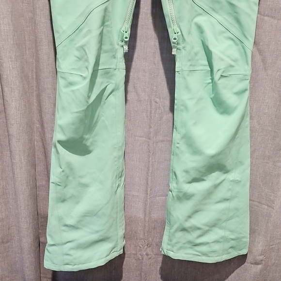 Burton Dry Ride Mountain Dew Collection Mint Green Snowboard Pants - Picture 3 of 16